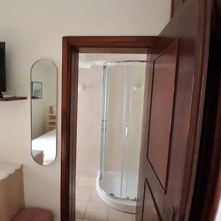 La Residenza 92 جنوى